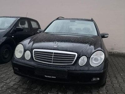 Gebraucht Mercedes E280 Classic 190 PS (139 kW) 2005 Schwarz Kombi