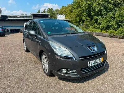 Gebraucht Peugeot 5008 150 PS (110 kW) 2009 Grau Van / Kleinbus