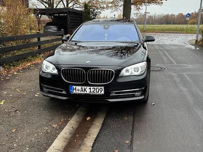 BMW 730