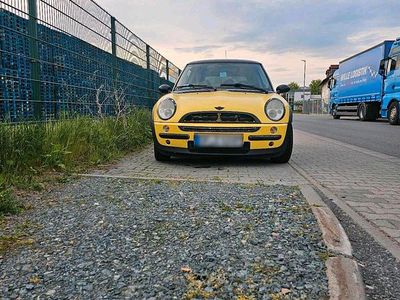 Usata Mini Cooper 75 CV (55 kW) 2003 Giallo Utilitaria