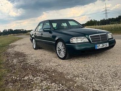 Mercedes C200
