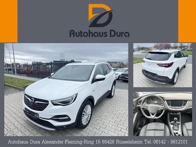 Second-hand Opel Grandland X Business Innovation 177 CP (130 kW) 2020 Alb SUV