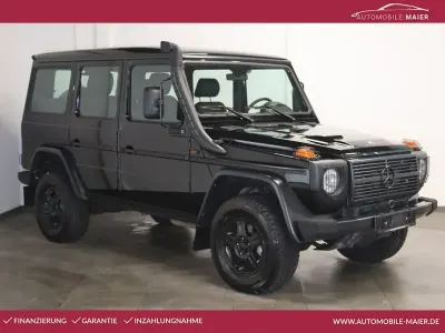Gebraucht Mercedes G300 184 PS (135 kW) 2019 Schwarz SUV