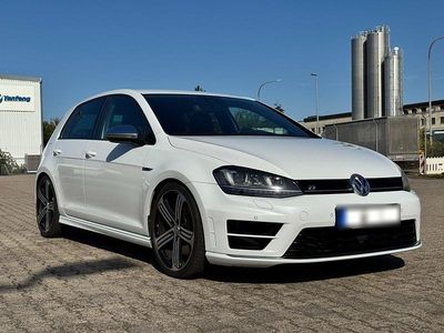 Gebraucht VW Golf VII R 300 PS (220 kW) 2014 Weiß Kleinwagen