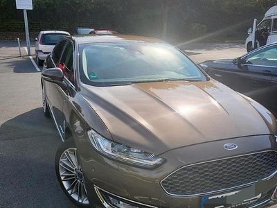 Gebraucht Ford Mondeo 140 PS (102 kW) 2016 Braun Limousine