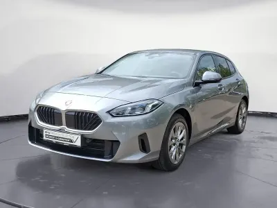 Gebraucht BMW 120 170 PS (125 kW) 2025 Silber Kleinwagen