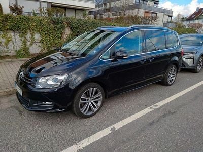 Gebraucht VW Sharan Highline 177 PS (130 kW) 2015 Schwarz Van / Kleinbus