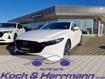 Weiß Neu 2026 Mazda 3 Center-Line Limousine | 25.999 €