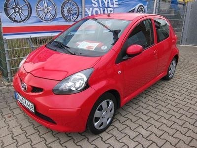 Usata Toyota Aygo Cool 82 CV (60 kW) 2008 Rosso Utilitaria