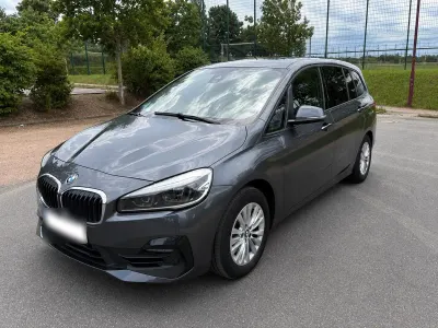 Gebraucht BMW 218 Gran Tourer Advantage 140 PS (102 kW) 2019 Grau Van / Kleinbus