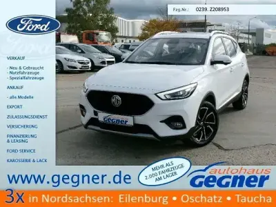 Begagnad MG ZS Luxury 111 HK (81 kW) 2023 Vit Sedan