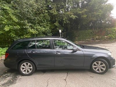 Mercedes C200