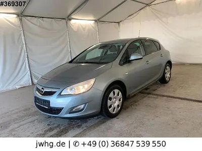 Second-hand Opel Astra Design Edition 110 CP (80 kW) 2011 Argintiu Berlinǎ