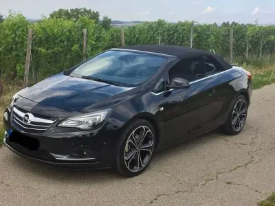 Gebraucht Opel Cascada Innovation 170 PS (125 kW) 2017 Schwarz Cabrio