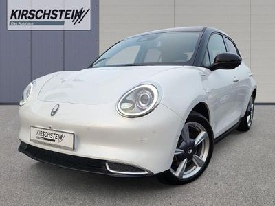 Gebraucht Ora Funky Cat 400 Pro 125 kW (171 PS) 2023 Moonlight white / starry black (metallic) Kleinwagen