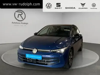 Gebraucht VW Golf VIII Goal 116 PS (85 kW) 2025 Anemonenblau metallic (metallic) Limousine