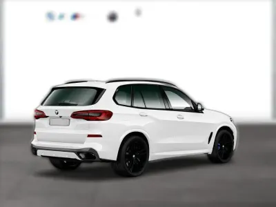 Second-hand BMW X5 M Sport 231 CP (169 kW) 2023 Alb SUV
