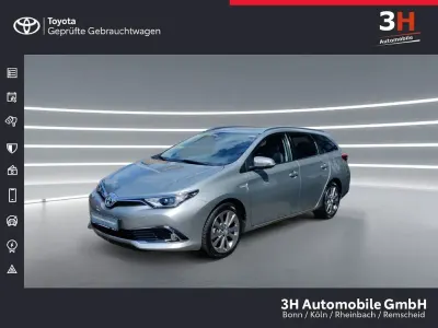 Gebraucht Toyota Auris Hybrid Basis 136 PS (100 kW) 2017 Silber Kombi