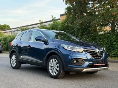 Gebraucht Renault Kadjar LIMITED 140 PS (102 kW) 2019 Blau SUV