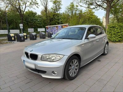 Używany BMW 116 116 KM (85 kW) 2007 Srebrny Hatchback