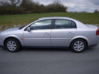 Gebraucht Opel Vectra Elegance 147 PS (108 kW) 2002 Silber Limousine