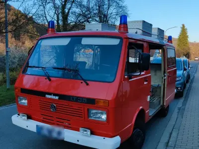 Gebraucht VW LT 90 PS (66 kW) 1986 Rot Van / Kleinbus