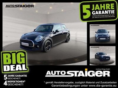 Gebraucht Mini ONE 102 PS (75 kW) 2017 Midnight black metallic Kleinwagen