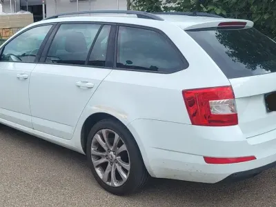 Gebraucht Skoda Octavia Joy 110 PS (80 kW) 2016 Weiß Kombi