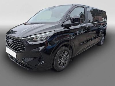 Gebraucht Ford Tourneo Titanium 136 PS (100 kW) 2025 Schwarz Van / Kleinbus