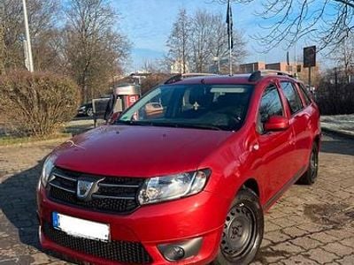 Rot Gebraucht 2014 Dacia Logan MCV Kombi | 7.200 € (Teuer)