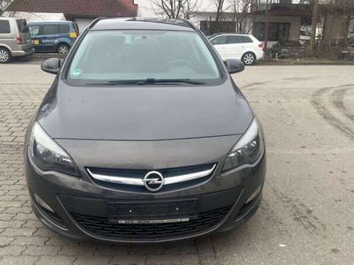 gebraucht Opel Astra Sports Tourer Edition