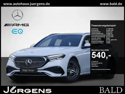 Gebraucht Mercedes E220 AMG 197 PS (144 kW) 2023 Manufaktur lack manufaktur opalithweiss bright Kombi