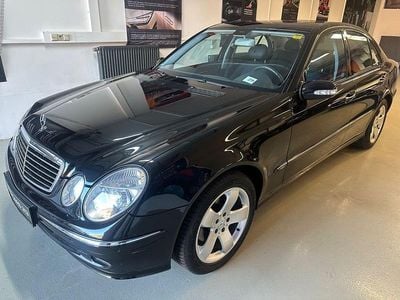 Gebraucht Mercedes E320 Avantgarde 224 PS (164 kW) 2005 Schwarz Limousine