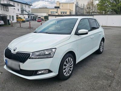 gebraucht Skoda Fabia 1.0