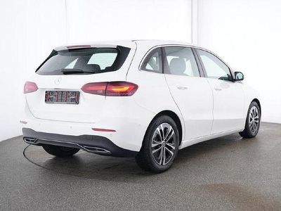 Unilack polarweiß Gebraucht 2024 Mercedes B180 Progressive Van / Kleinbus | 26.880 € (Guter Preis)