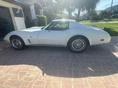 Gebraucht Corvette C3 211 PS (155 kW) 1977 Weiß Coupé