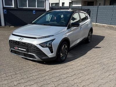 Gebraucht Hyundai Bayon Intro Edition 101 PS (74 kW) 2022 Silber SUV