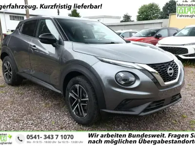 Neu Nissan Juke N-Connecta 114 PS (83 kW) 2025 Dark grey SUV