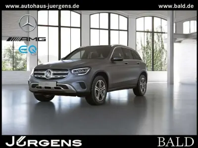 Gebraucht Mercedes GLC300 211 PS (155 kW) 2021 Designo selenitgrau magno SUV
