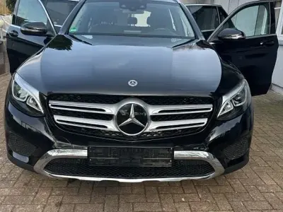 Gebraucht Mercedes GLC350 258 PS (189 kW) 2017 Schwarz SUV