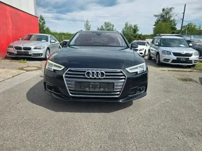 Gebraucht Audi A4 Sport 170 PS (125 kW) 2018 Schwarz Kombi