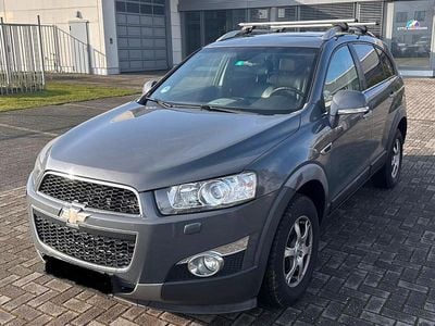 Grau Gebraucht 2012 Chevrolet Captiva LTZ SUV | 5.900 € (Guter Preis)