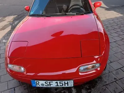 Gebraucht Mazda MX5 116 PS (85 kW) 1990 Rot Cabrio