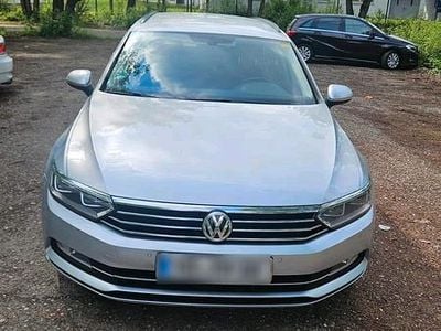 Gebraucht VW Passat 2017 Silber Kombi