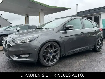 Używany Ford Focus Titanium 150 KM (110 kW) 2015 Szary Sedan/Limuzyna