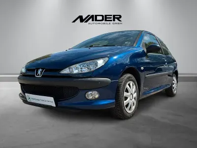 Gebraucht Peugeot 206 Filou 75 PS (55 kW) 2006 Blau Limousine