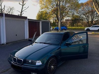 Gebraucht BMW 320 Comfort Edition 150 PS (110 kW) 1997 Grün Limousine