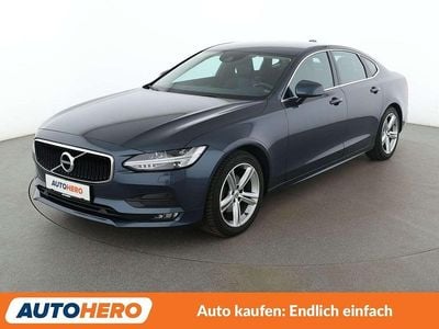 Usata Volvo S90 Momentum 190 CV (139 kW) 2019 Blu Berlina