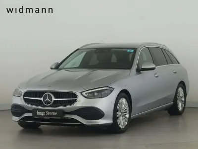 Gebraucht Mercedes C220 Avantgarde 200 PS (147 kW) 2022 Hightechsilber metallic Kombi