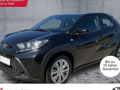 Neu Toyota Aygo X Business Edition 72 PS (52 kW) 2025 Schwarz SUV